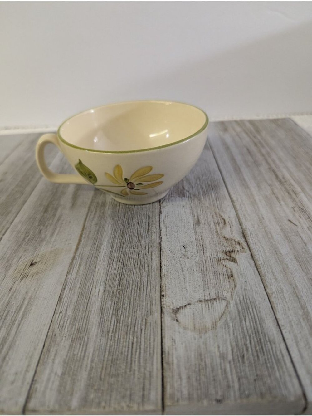 Vintage Franciscan DAISY Set of 1 Earthenware Vintage Daisy Cup Tea Coffee